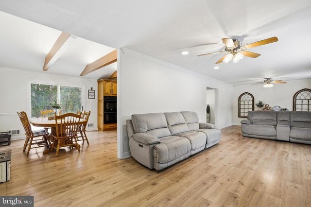 4030 RAVINE DR, White Plains, MD 20695