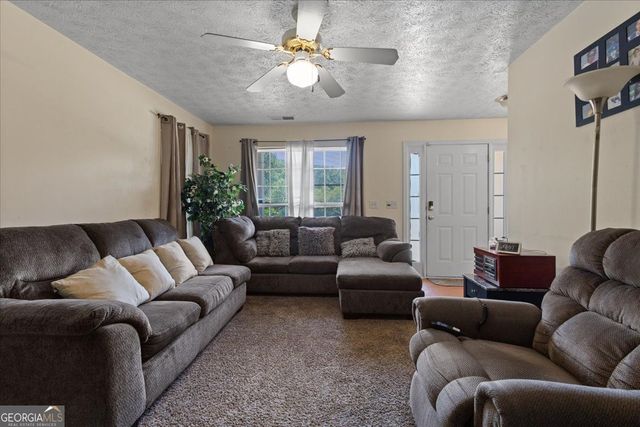 8405 Somerton Circle, Douglasville, GA 30134