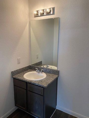 1988 Road 5714, Cleveland, TX 77327