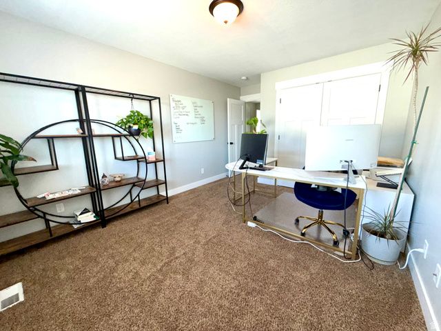 35 E WATER LN, Vineyard, UT 84059