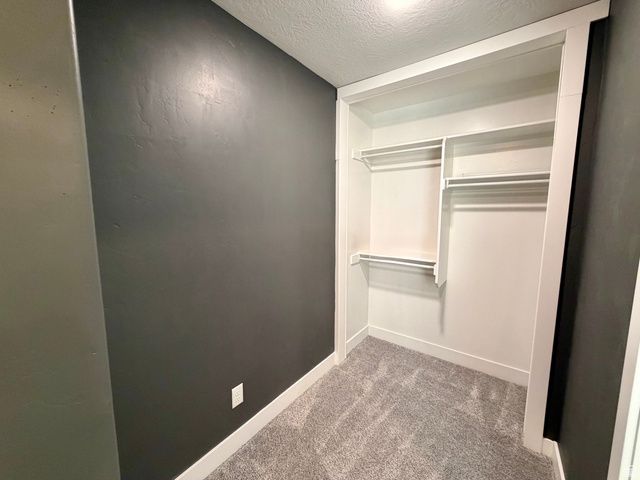 35 E WATER LN, Vineyard, UT 84059