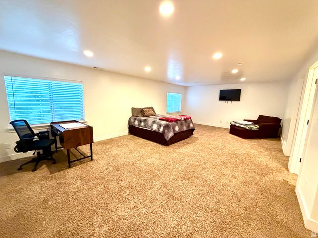 35 E WATER LN, Vineyard, UT 84059