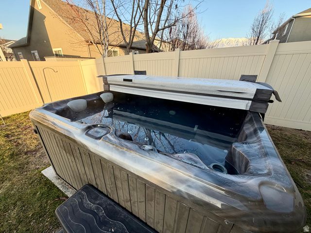 35 E WATER LN, Vineyard, UT 84059