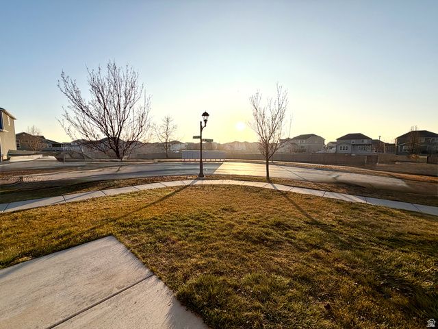 35 E WATER LN, Vineyard, UT 84059