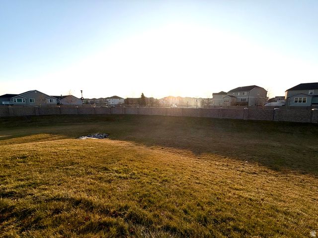 35 E WATER LN, Vineyard, UT 84059