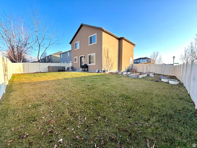 35 E WATER LN, Vineyard, UT 84059