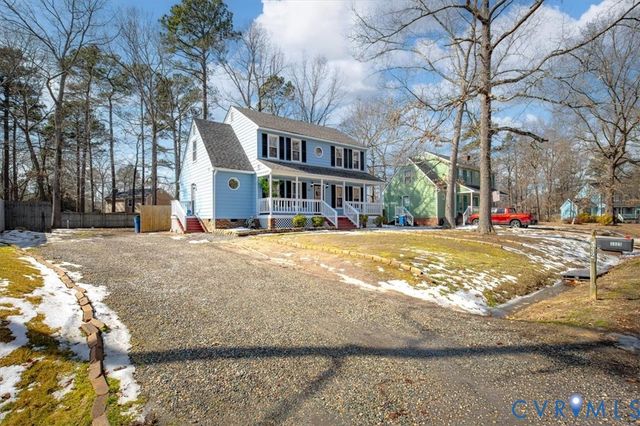 5325 White Pickett Ln, North Chesterfield, VA 23237