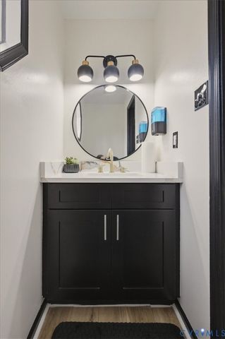 5325 White Pickett Ln, North Chesterfield, VA 23237