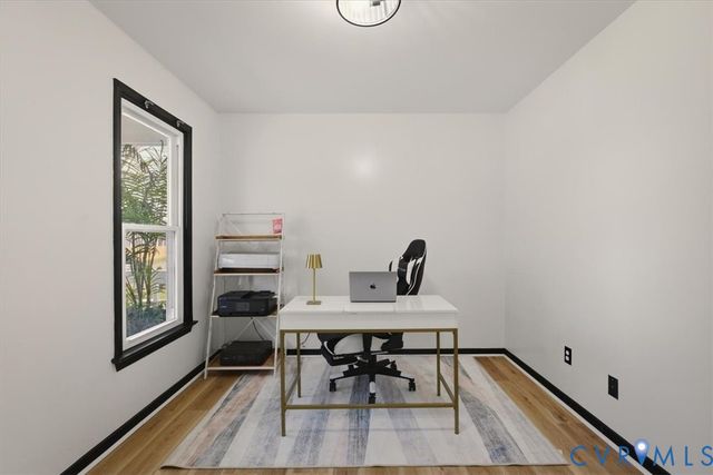 5325 White Pickett Ln, North Chesterfield, VA 23237