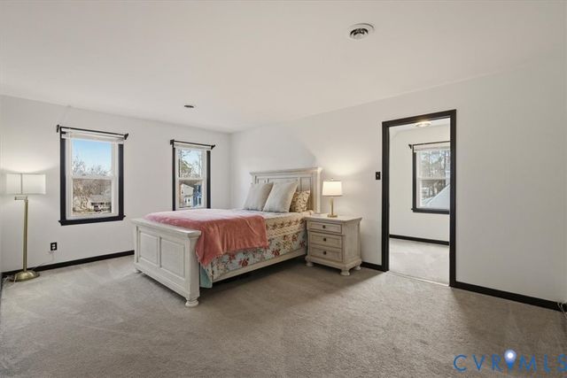 5325 White Pickett Ln, North Chesterfield, VA 23237