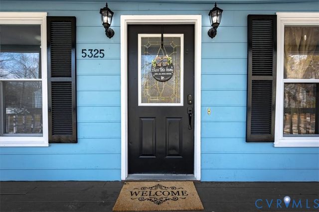 5325 White Pickett Ln, North Chesterfield, VA 23237