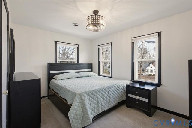 5325 White Pickett Ln, North Chesterfield, VA 23237