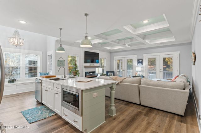 230 NE 36th Street, Oak Island, NC 28465