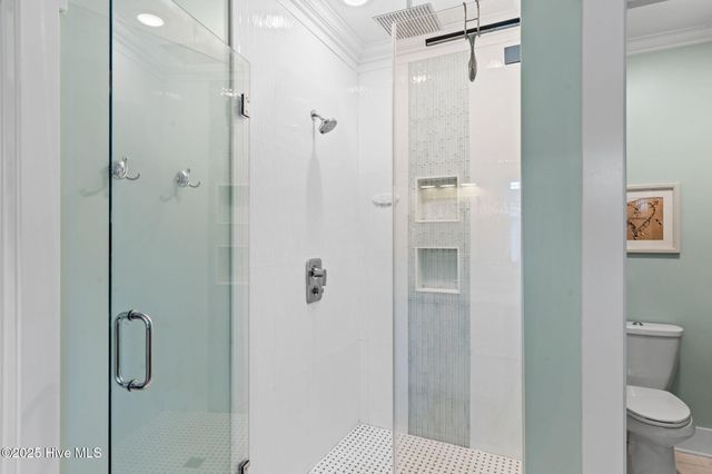 230 NE 36th Street, Oak Island, NC 28465