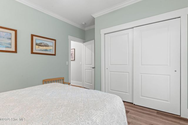 230 NE 36th Street, Oak Island, NC 28465