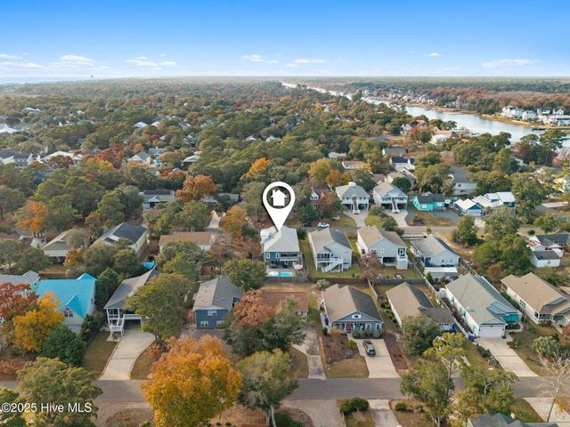 230 NE 36th Street, Oak Island, NC 28465