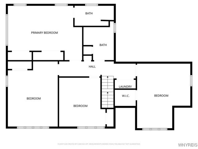 35 Britannia Dr, Amherst, NY 14051