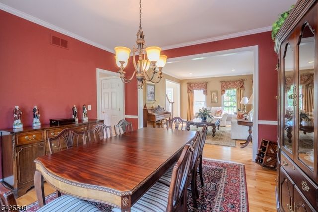 44 Titus Rd, Montgomery Twp., NJ 08558