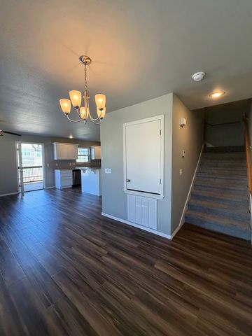 2787 W Blackstone, Fayetteville, AR 72704