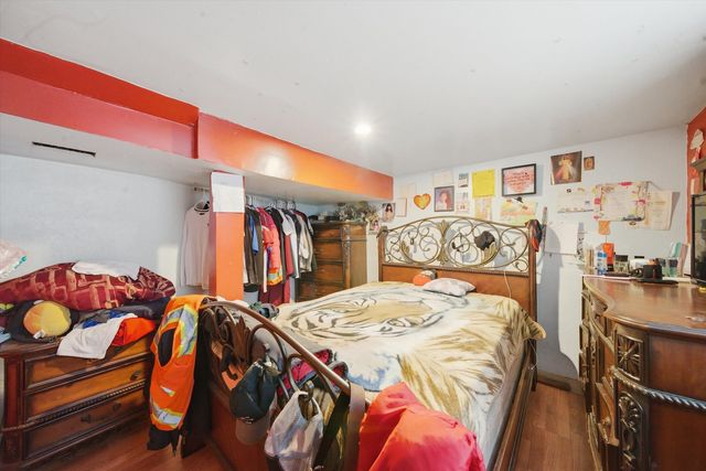 6512 S Mozart Street, Chicago, IL 60629