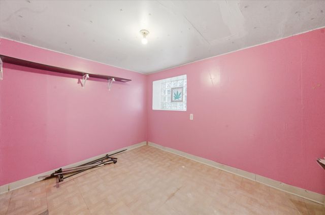 6512 S Mozart Street, Chicago, IL 60629