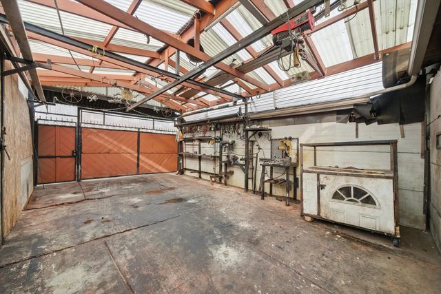 6512 S Mozart Street, Chicago, IL 60629