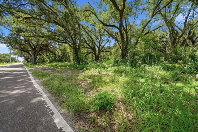 11211 CLAY PIT ROAD, Seffner, FL 33584