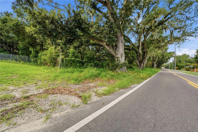11211 CLAY PIT ROAD, Seffner, FL 33584