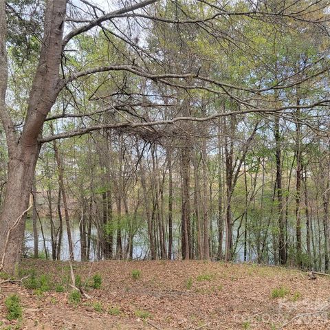230 Walnut Street, Belmont, NC 28012
