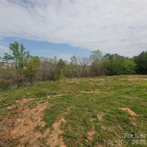 230 Walnut Street, Belmont, NC 28012