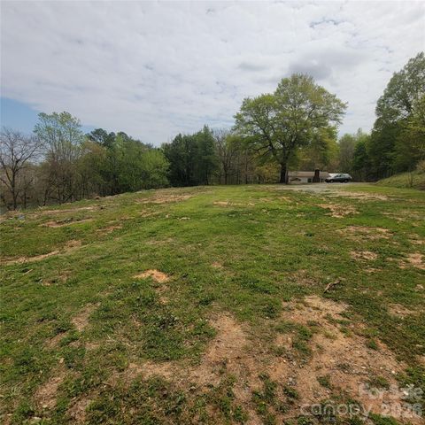 230 Walnut Street, Belmont, NC 28012