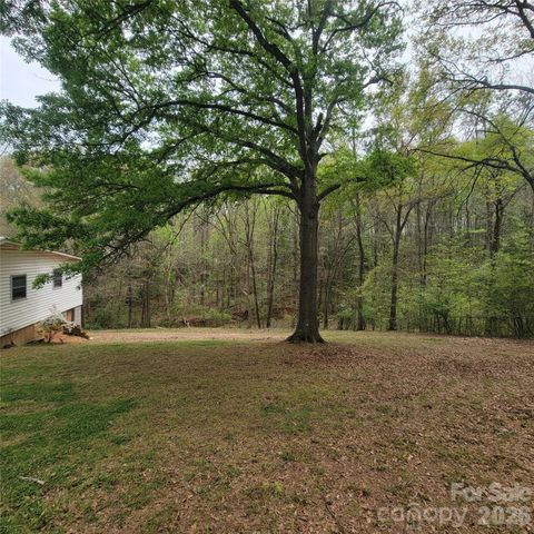 230 Walnut Street, Belmont, NC 28012
