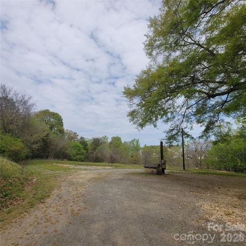 230 Walnut Street, Belmont, NC 28012