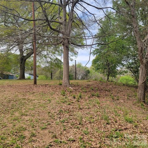 230 Walnut Street, Belmont, NC 28012