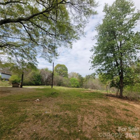 230 Walnut Street, Belmont, NC 28012