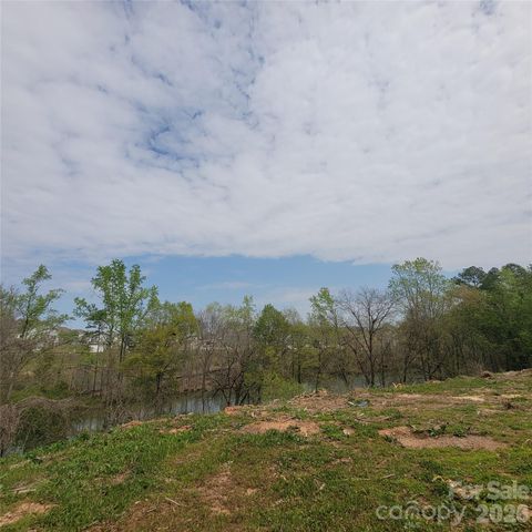 230 Walnut Street, Belmont, NC 28012