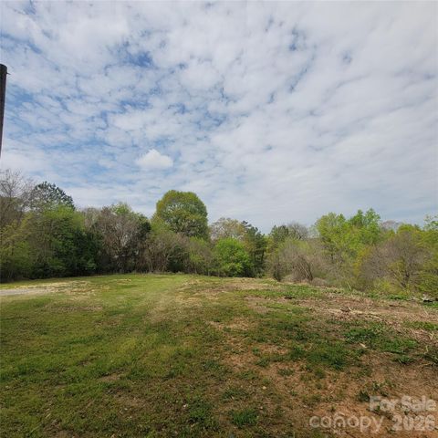 230 Walnut Street, Belmont, NC 28012