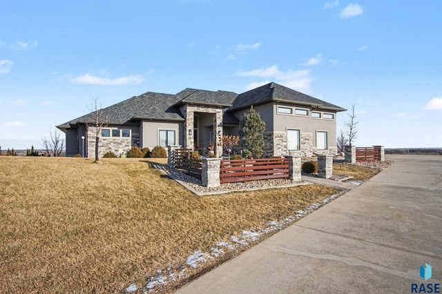 8800 N Kiwanis Ave Avenue, Sioux Falls, SD 57107