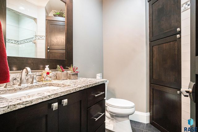 8800 N Kiwanis Ave Avenue, Sioux Falls, SD 57107