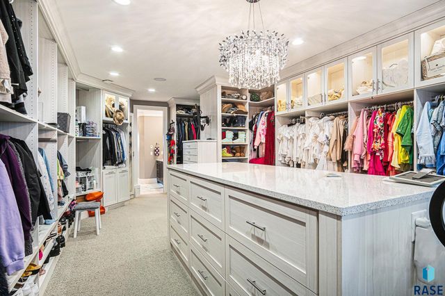 8800 N Kiwanis Ave Avenue, Sioux Falls, SD 57107