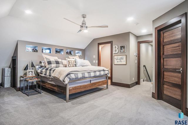 8800 N Kiwanis Ave Avenue, Sioux Falls, SD 57107