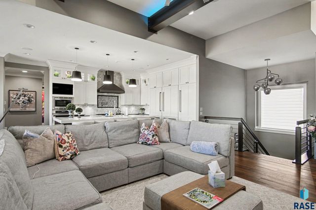 8800 N Kiwanis Ave Avenue, Sioux Falls, SD 57107