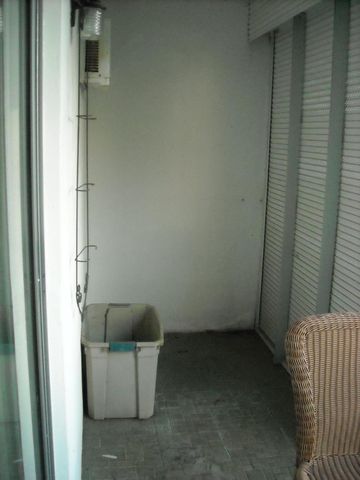 358 Chatham R, West Palm Beach, FL 33417