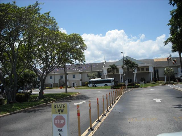 358 Chatham R, West Palm Beach, FL 33417