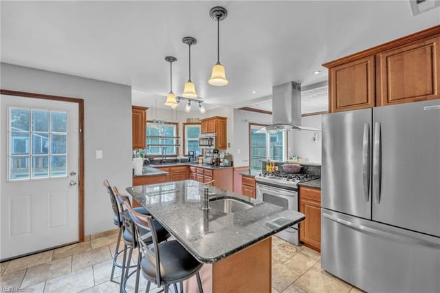 1449 Eddystone DR, Virginia Beach, VA 23464
