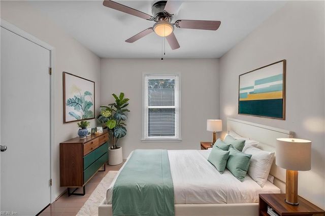 1449 Eddystone DR, Virginia Beach, VA 23464