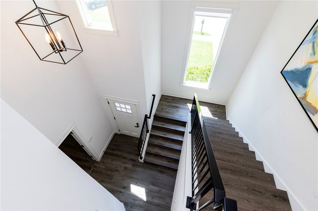 402 Shady Oak Circle, Cave Springs, AR 72718