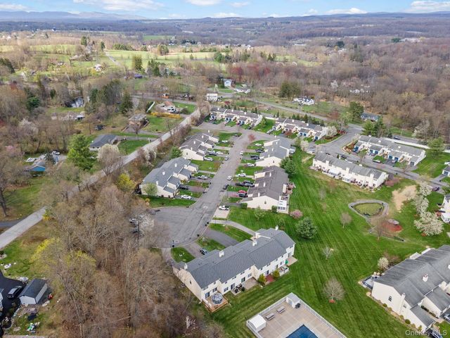 33 Pond Hill Lane, Walden, NY 12586