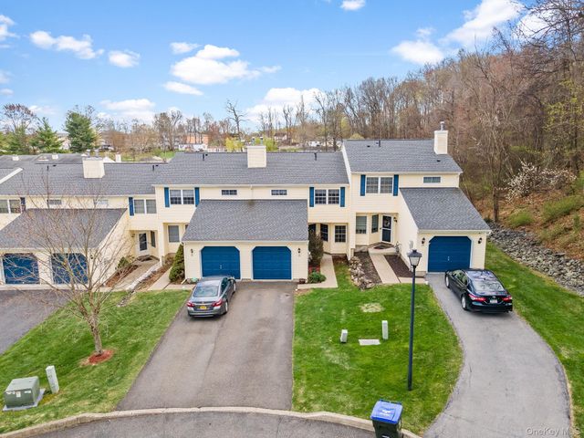 33 Pond Hill Lane, Walden, NY 12586
