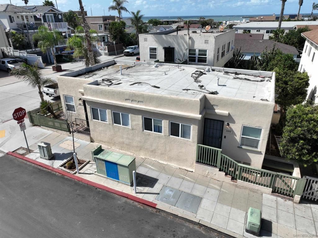 2104 06 Abbott St., San Diego, CA 92107 — photo 5